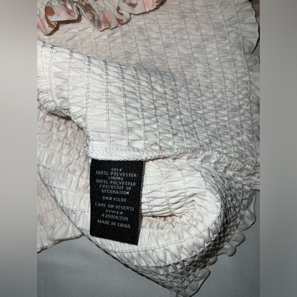 Violets & Roses Blouse with Smocked waist in size XL - NWT - beautiful sleeves - Picture 8 of 10